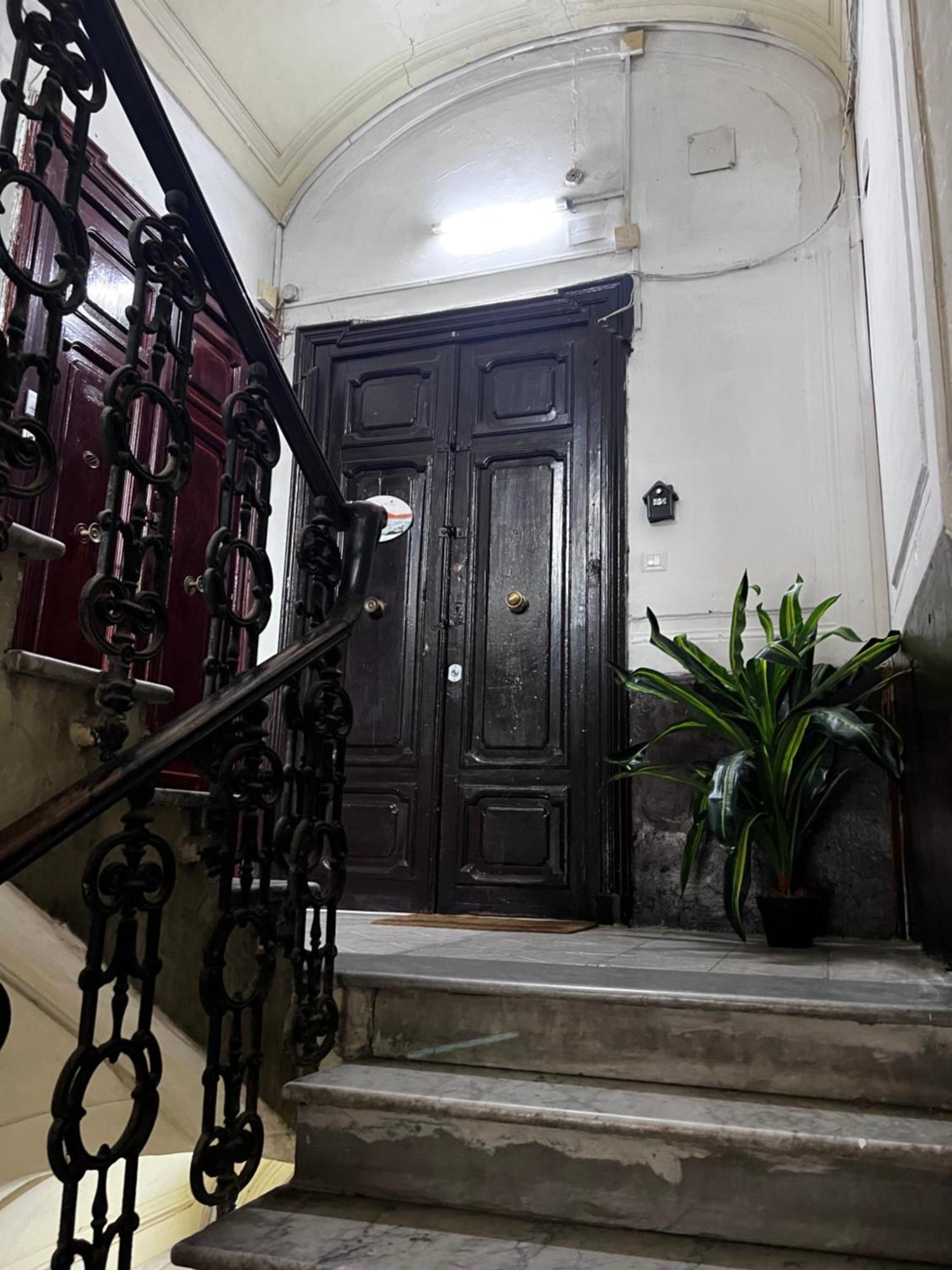 La Porta Accanto ナポリ エクステリア 写真